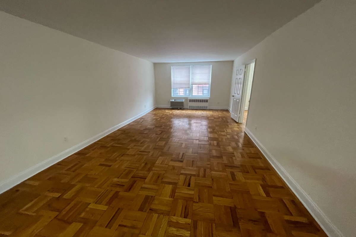 Apartment 150th Street  Queens, NY 11367, MLS-RD5252-9