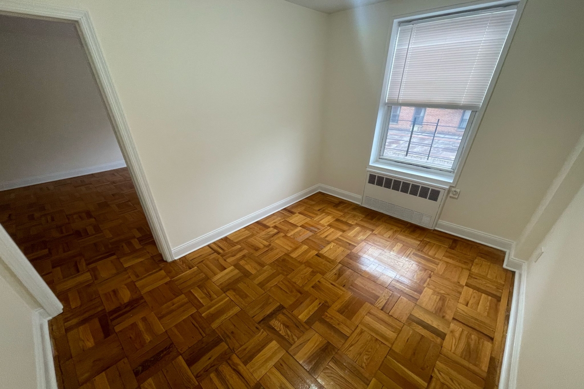 Apartment 150th Street  Queens, NY 11367, MLS-RD5252-15
