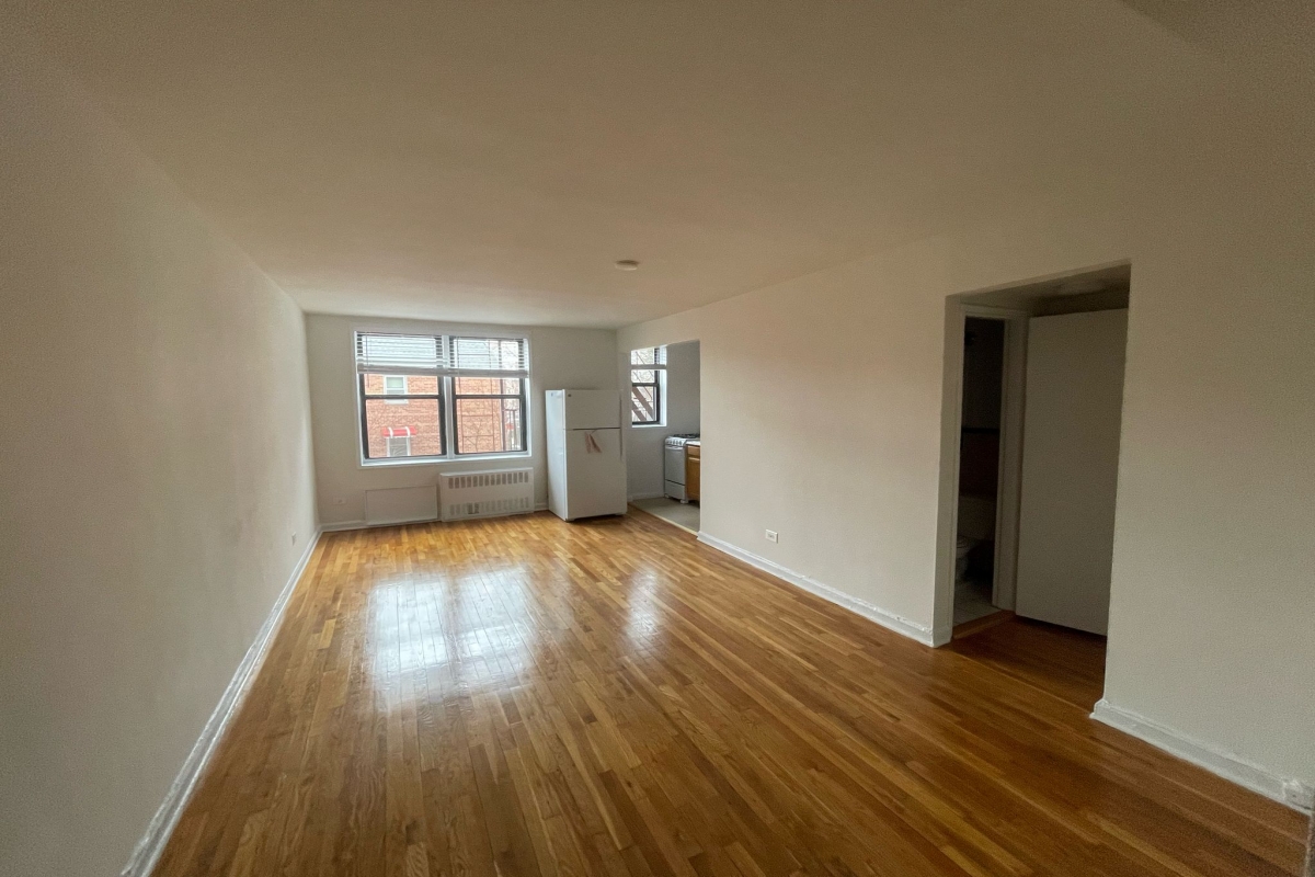 Apartment Hoover Avenue  Queens, NY 11435, MLS-RD5258-5