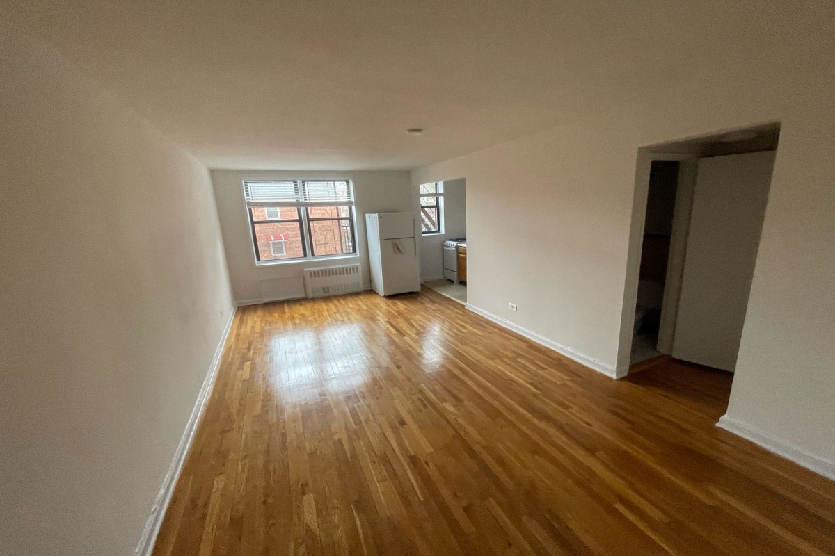 Apartment Hoover Avenue  Queens, NY 11435, MLS-RD5258-6
