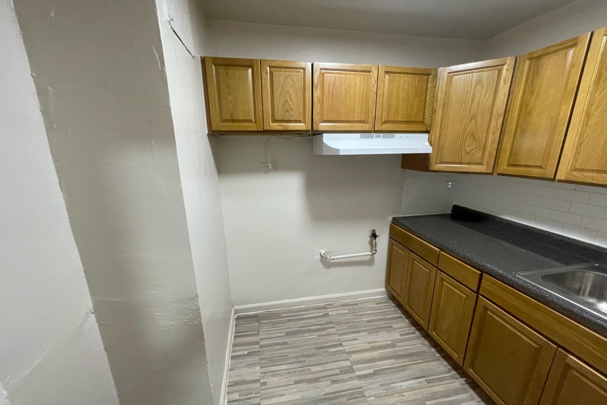 Apartment Vietor Avenue  Queens, NY 11373, MLS-RD5259-3