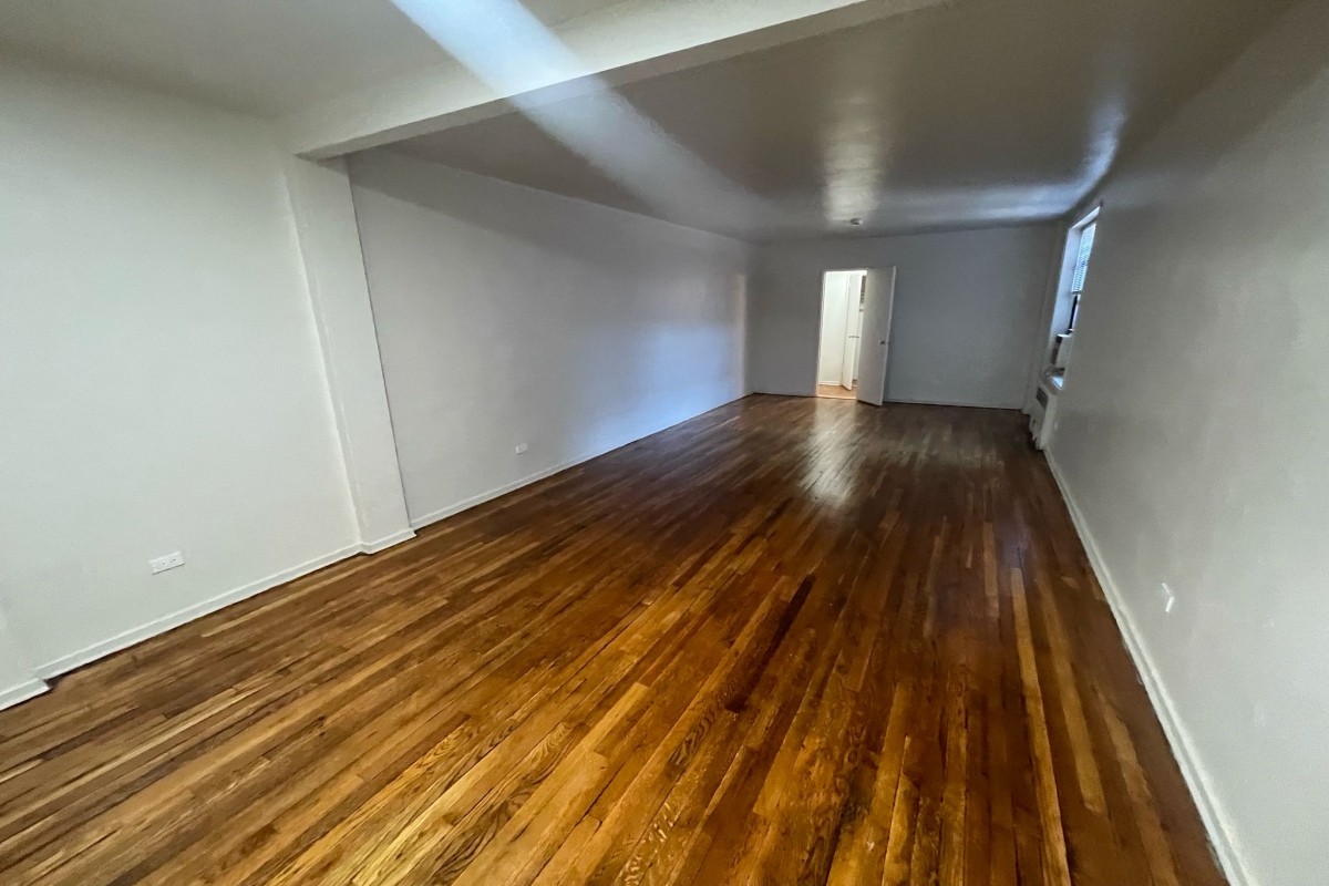 Apartment Vietor Avenue  Queens, NY 11373, MLS-RD5259-7
