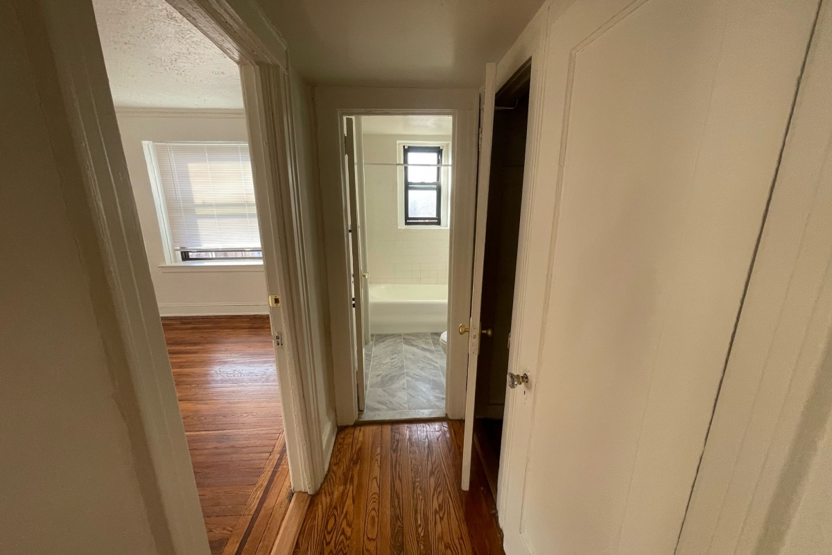 Apartment 159th Street  Queens, NY 11358, MLS-RD5270-12