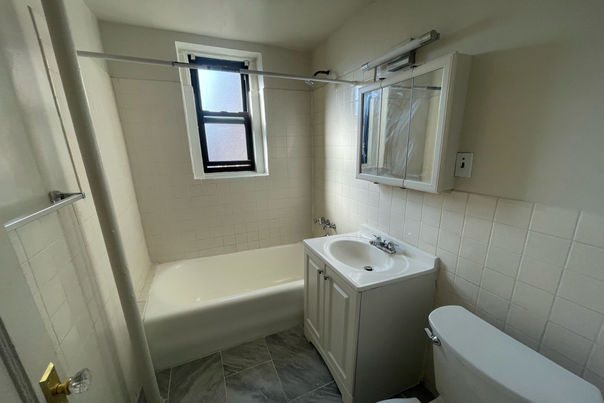 Apartment 159th Street  Queens, NY 11358, MLS-RD5270-13