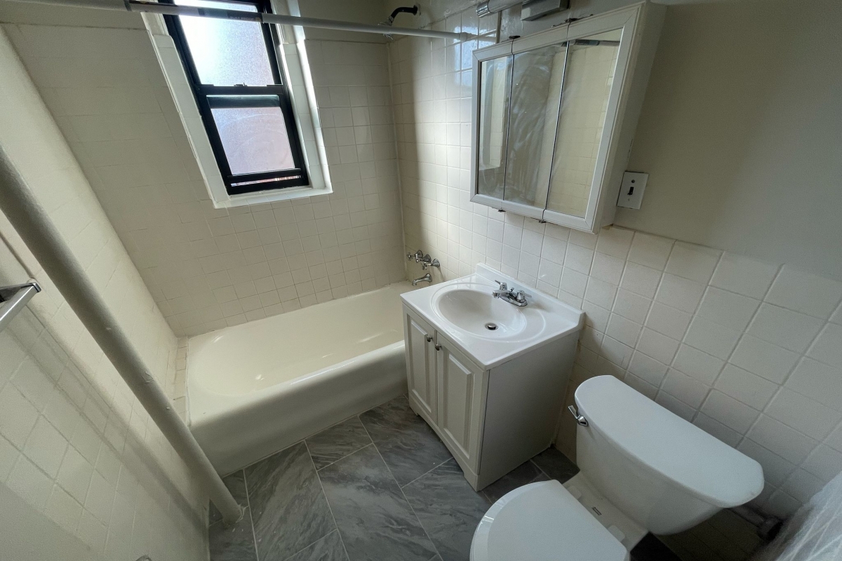 Apartment 159th Street  Queens, NY 11358, MLS-RD5270-14