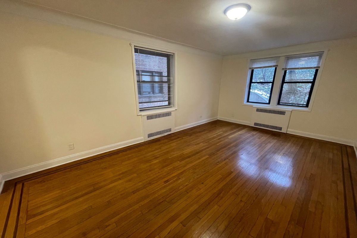 Apartment Wexford Terrace  Queens, NY 11432, MLS-RD5277-3