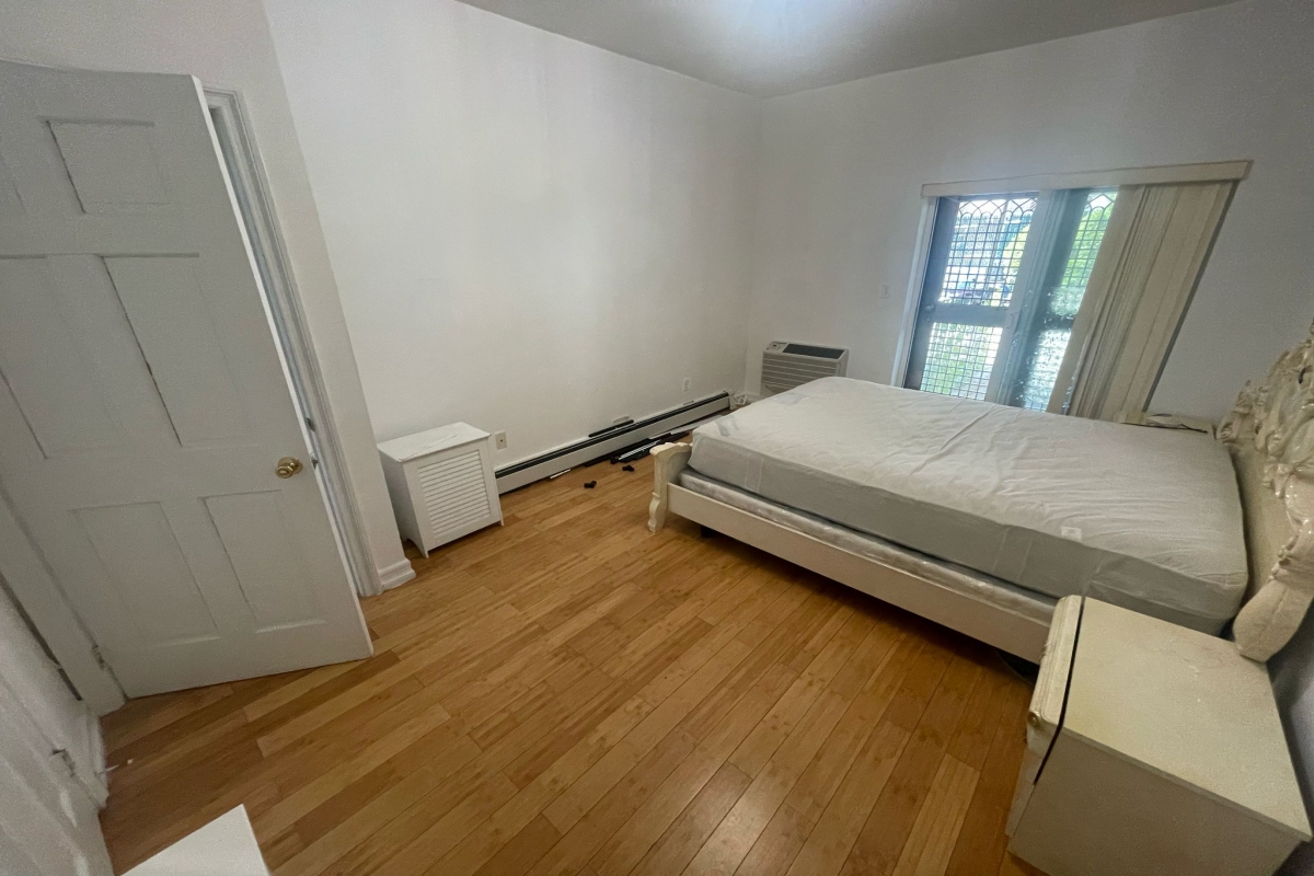 Apartment 160th Street  Queens, NY 11365, MLS-RD5279-16