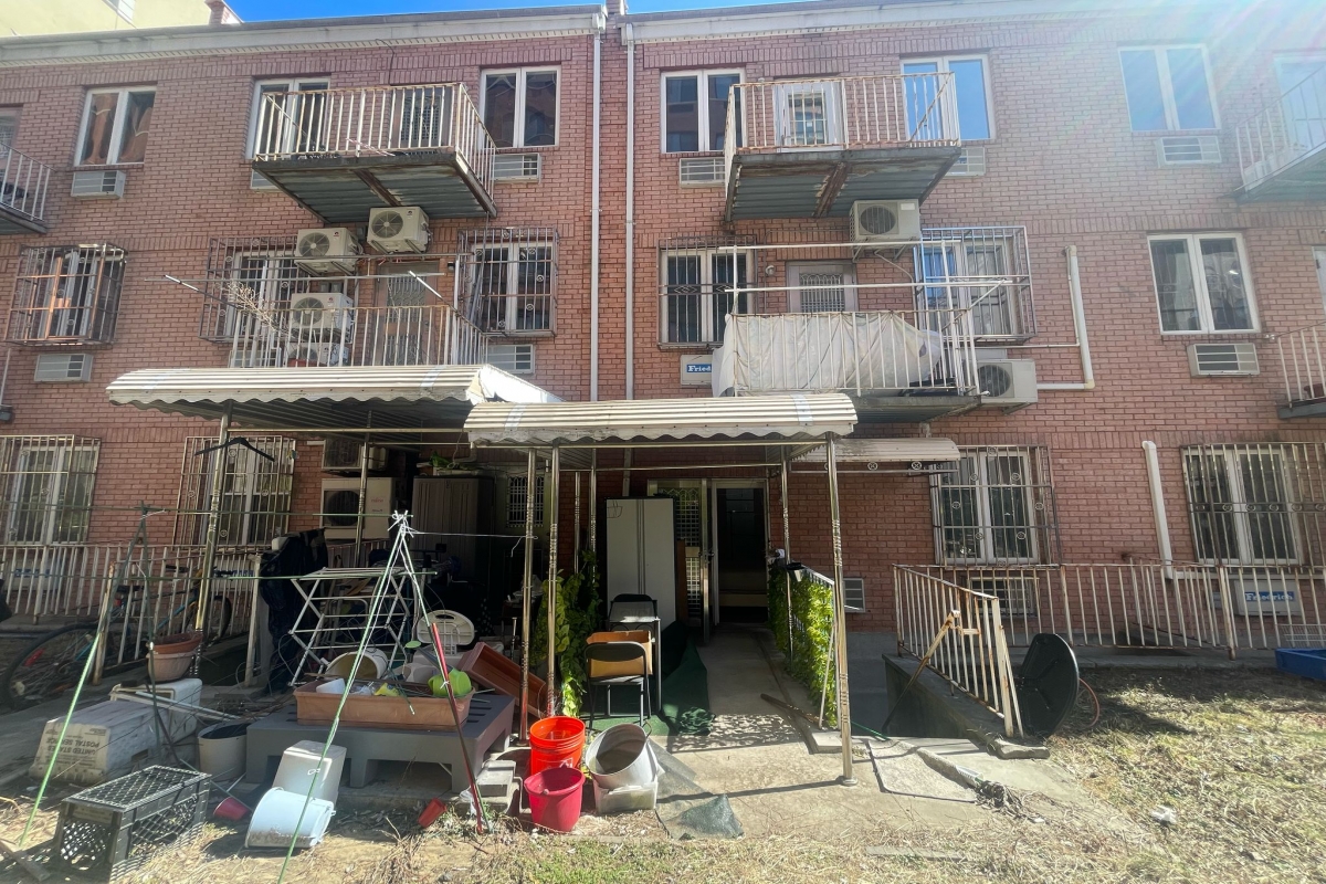 Apartment 160th Street  Queens, NY 11365, MLS-RD5279-20