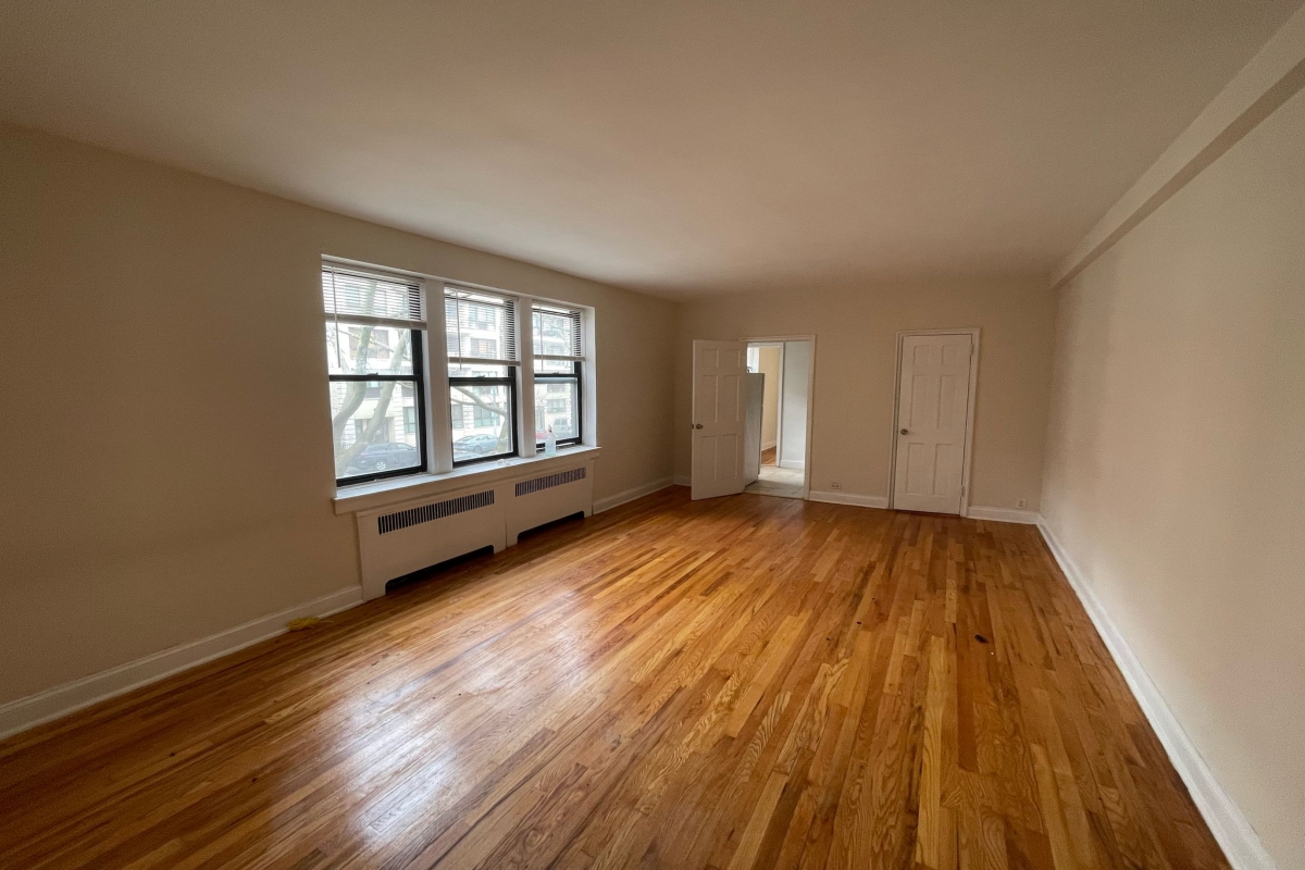 Apartment 66th Avenue  Queens, NY 11374, MLS-RD5292-7