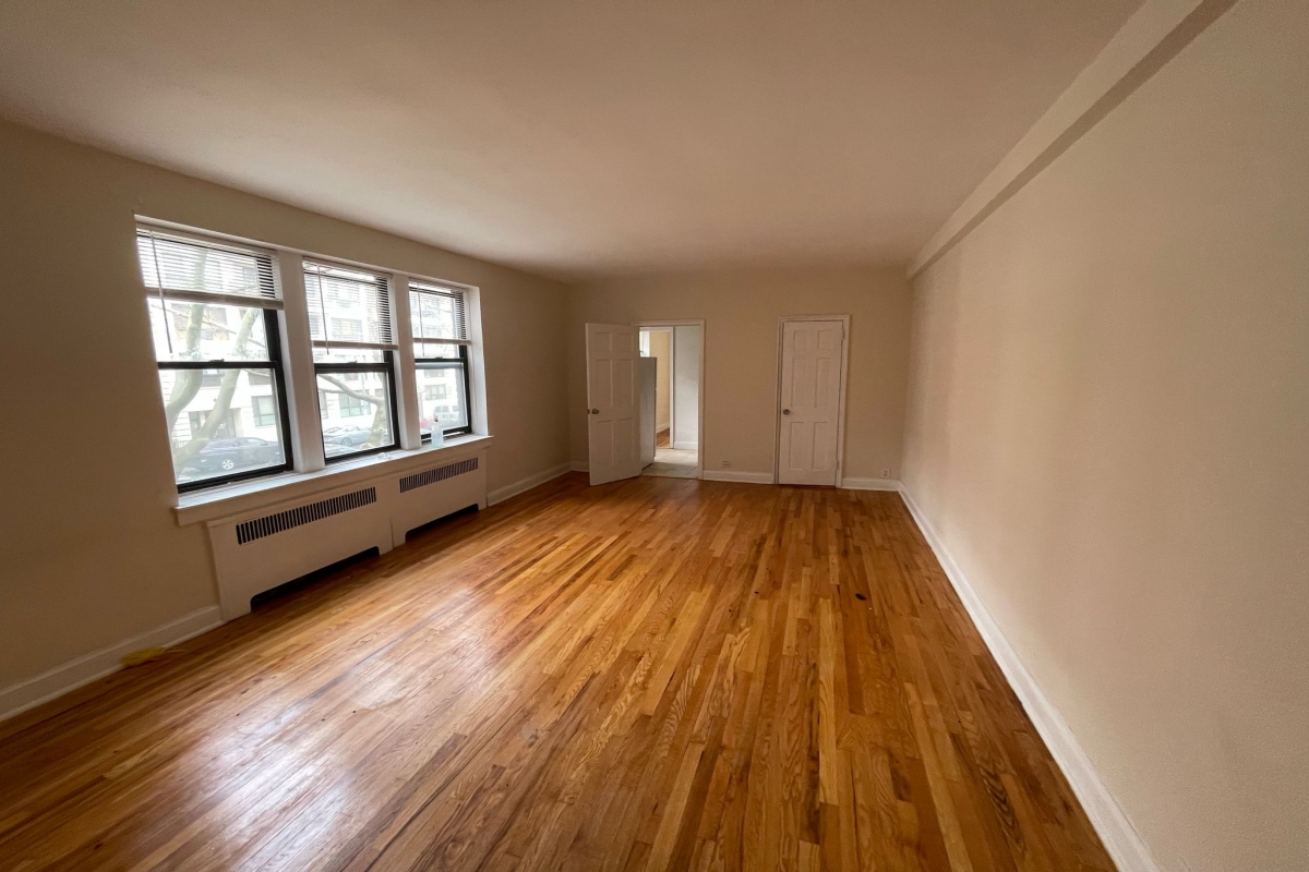 Apartment 66th Avenue  Queens, NY 11374, MLS-RD5292-6