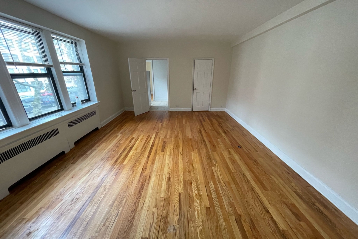 Apartment 66th Avenue  Queens, NY 11374, MLS-RD5292-12