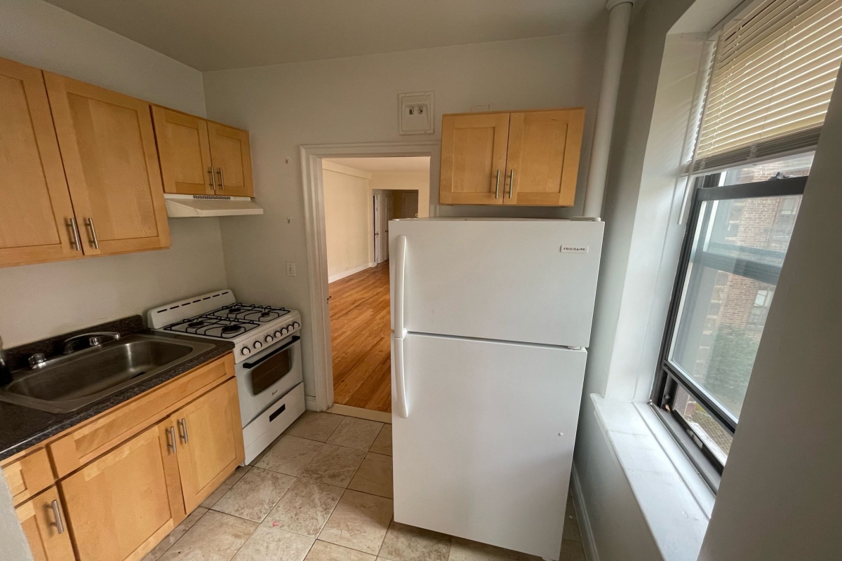Apartment 66th Avenue  Queens, NY 11374, MLS-RD5292-4