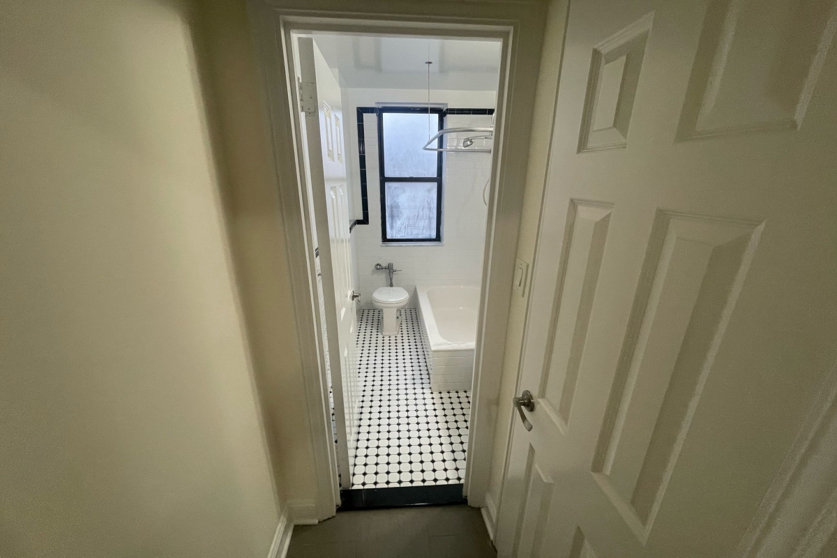 Apartment 167th Street  Queens, NY 11358, MLS-RD5293-9