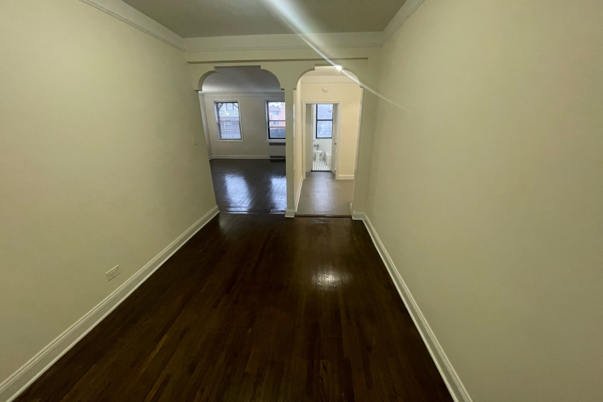 Apartment 167th Street  Queens, NY 11358, MLS-RD5293-15