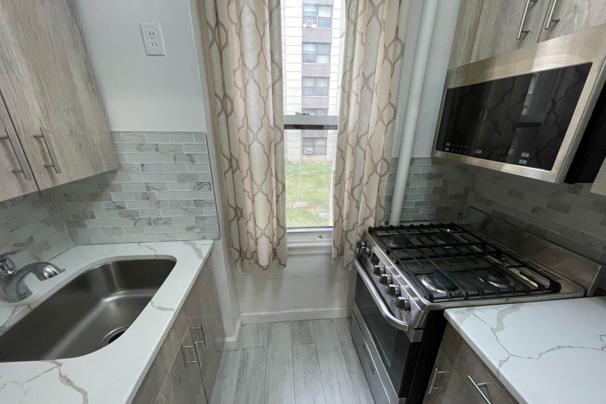 Apartment 64th Road  Queens, NY 11374, MLS-RD5294-6
