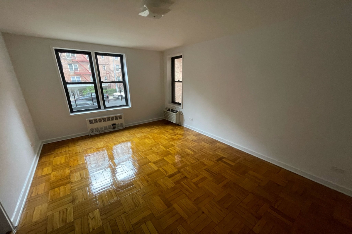 Apartment 79th Avenue  Queens, NY 11367, MLS-RD5297-19