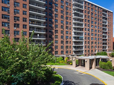 Apartment 67th Avenue Queens, NY 11374, MLS-RD5305-13