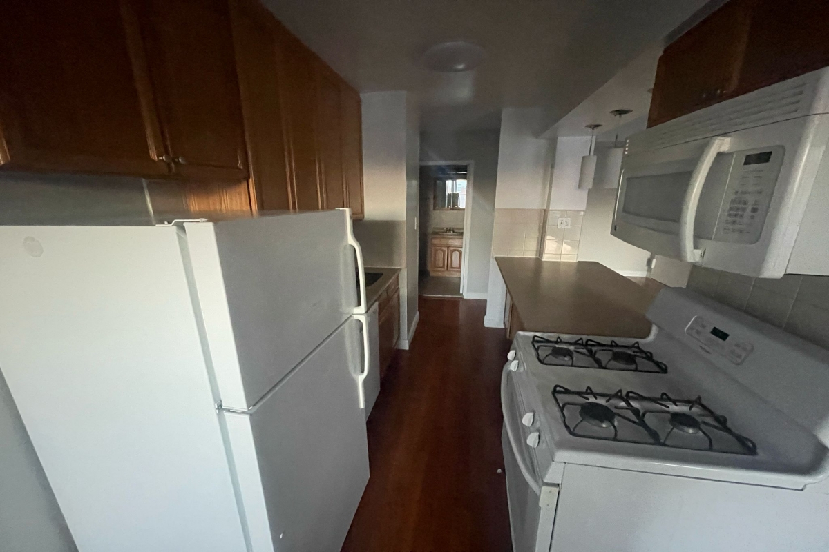 Apartment Bell Blvd  Queens, NY 11360, MLS-RD5314-2