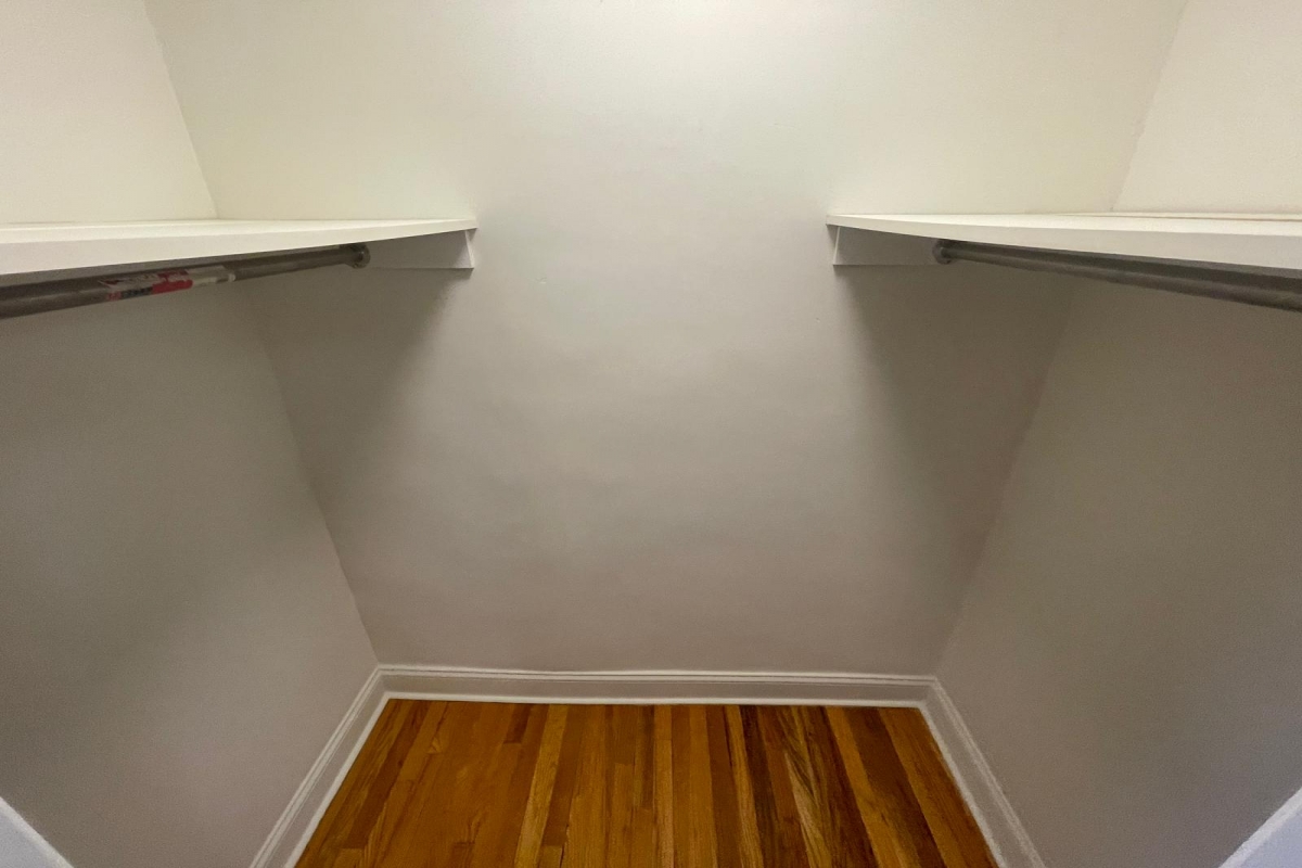 Apartment Hoover Avenue  Queens, NY 11435, MLS-RD5330-13