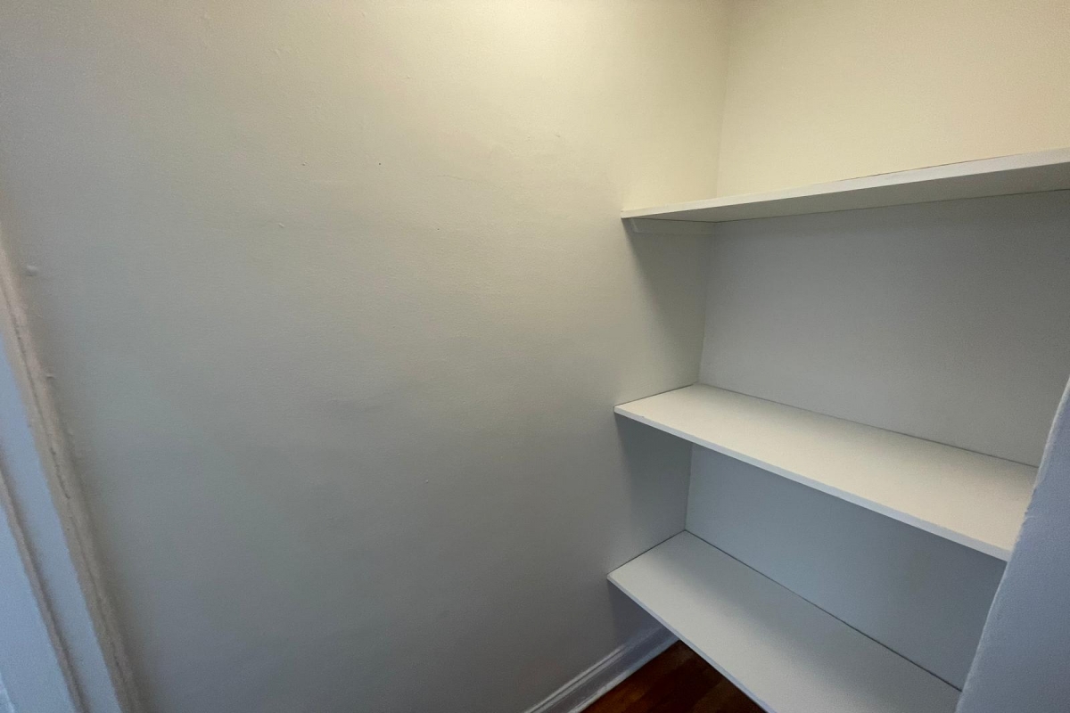 Apartment Hoover Avenue  Queens, NY 11435, MLS-RD5330-14