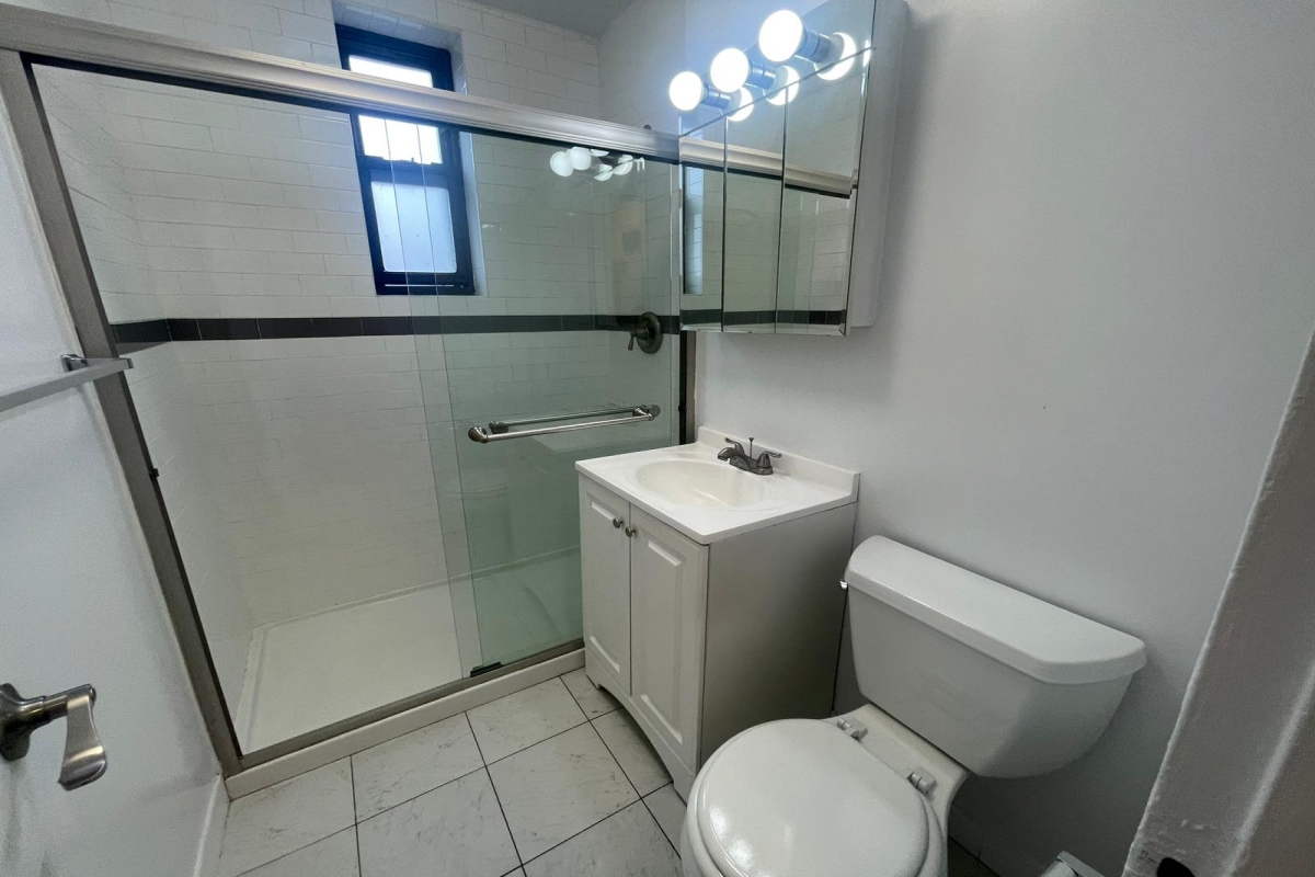 Apartment Hoover Avenue  Queens, NY 11435, MLS-RD5330-16