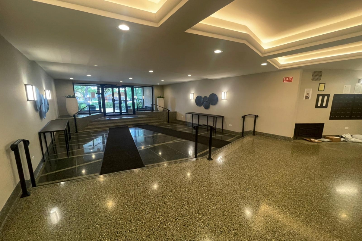 Apartment Hoover Avenue  Queens, NY 11435, MLS-RD5330-19