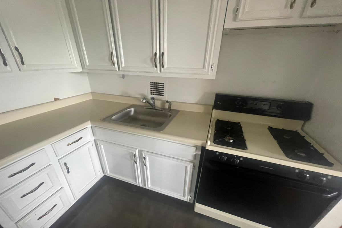 Apartment Bell Blvd Queens, NY 11360, MLS-RD5355-5