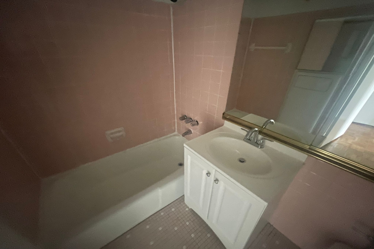 Apartment Bell Blvd Queens, NY 11360, MLS-RD5355-10