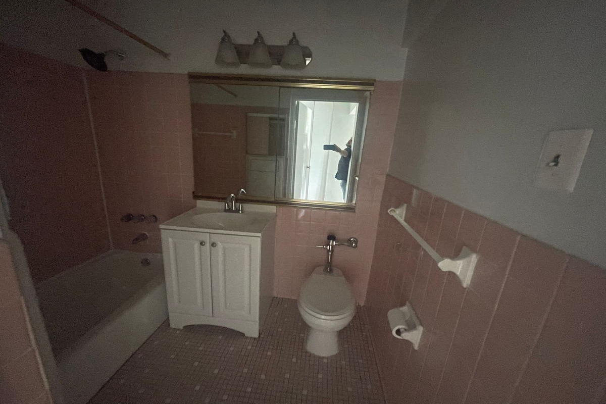 Apartment Bell Blvd Queens, NY 11360, MLS-RD5355-12