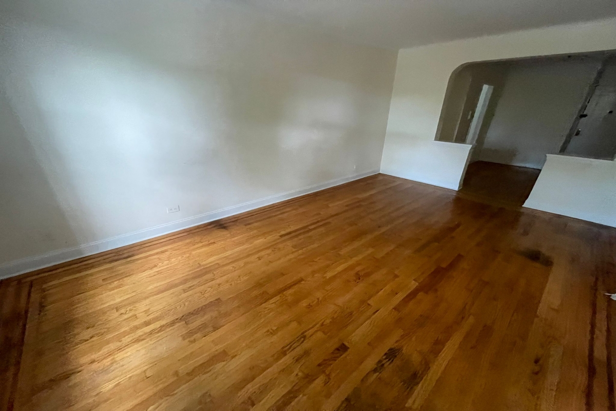 Apartment 32nd Avenue  Queens, NY 11377, MLS-RD5359-14