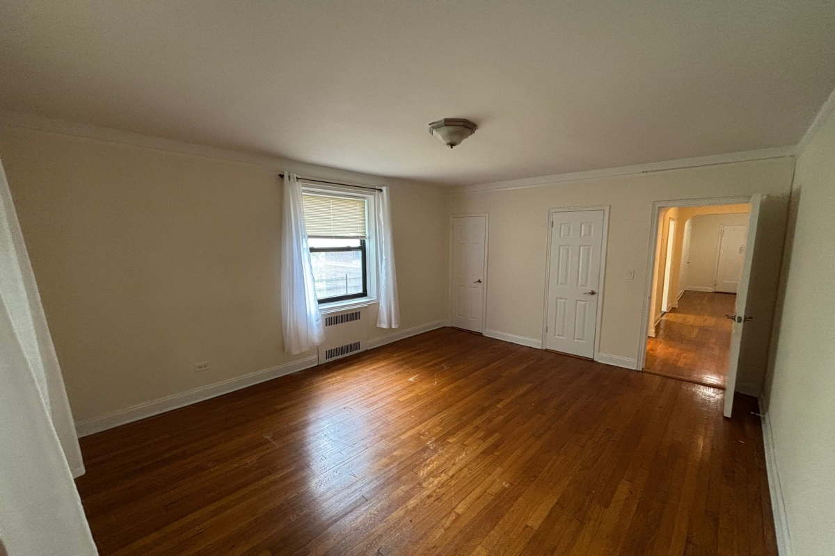 Apartment Wexford Terrace  Queens, NY 11432, MLS-RD5360-6