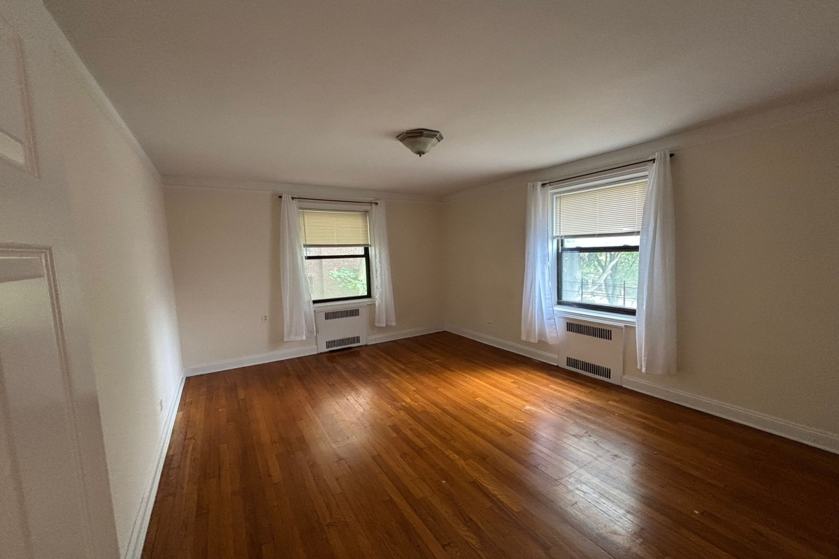 Apartment Wexford Terrace  Queens, NY 11432, MLS-RD5360-9