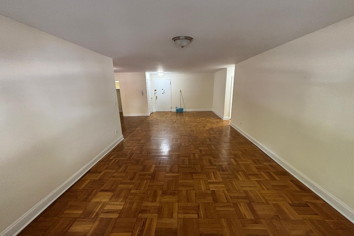 Apartment 150th Street  Queens, NY 11367, MLS-RD5361-6