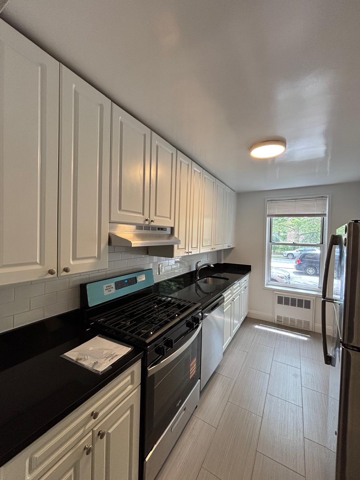 Apartment 150th Street  Queens, NY 11367, MLS-RD5361-2