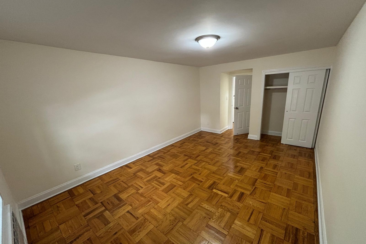 Apartment 150th Street  Queens, NY 11367, MLS-RD5361-11