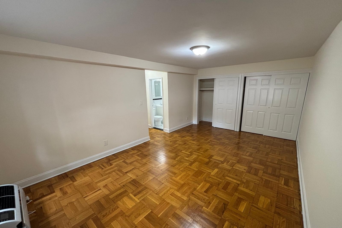 Apartment 150th Street  Queens, NY 11367, MLS-RD5361-13