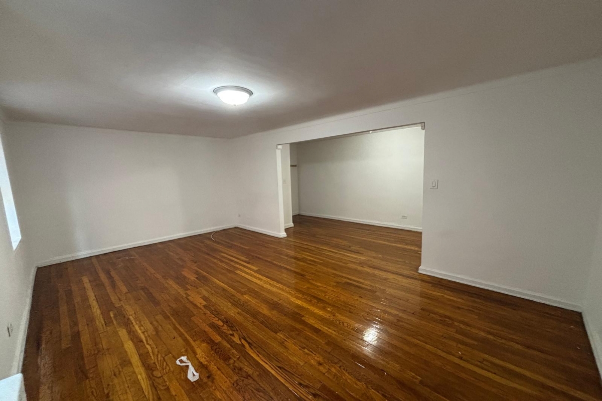  Yellowstone Blvd  Queens, NY 11375, MLS-RD5362-5