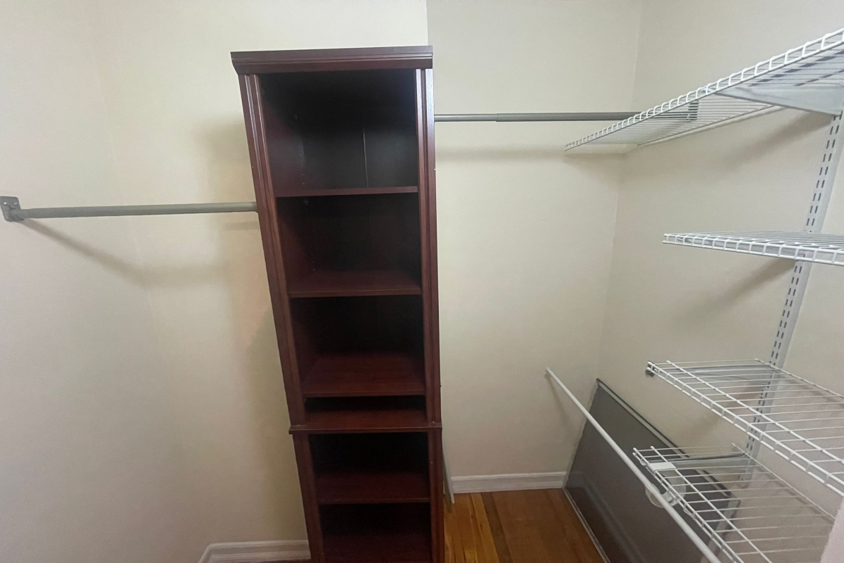 Apartment Yellowstone Blvd Queens, NY 11375, MLS-RD5366-16