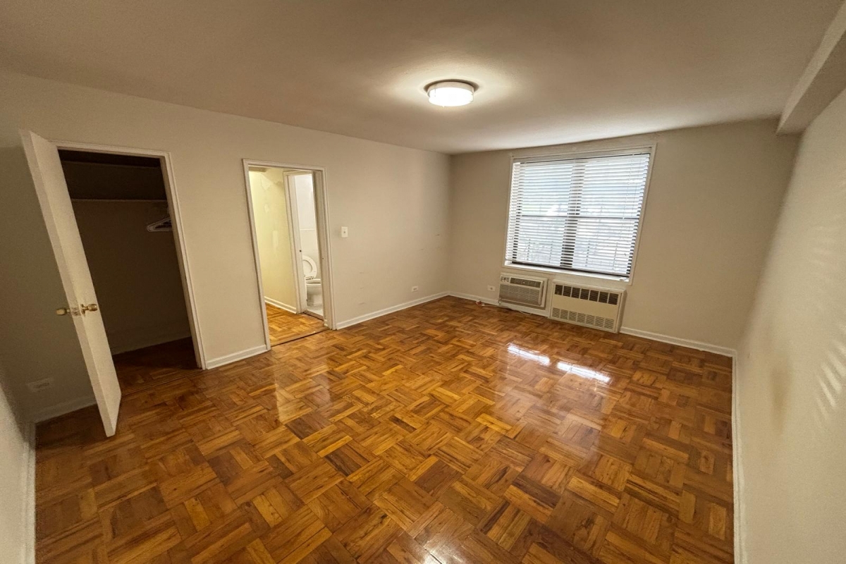 Apartment 67th Avenue  Queens, NY 11375, MLS-RD5367-8