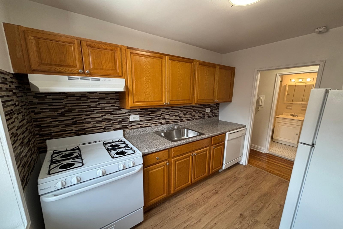 Apartment 67th Avenue  Queens, NY 11375, MLS-RD5368-5