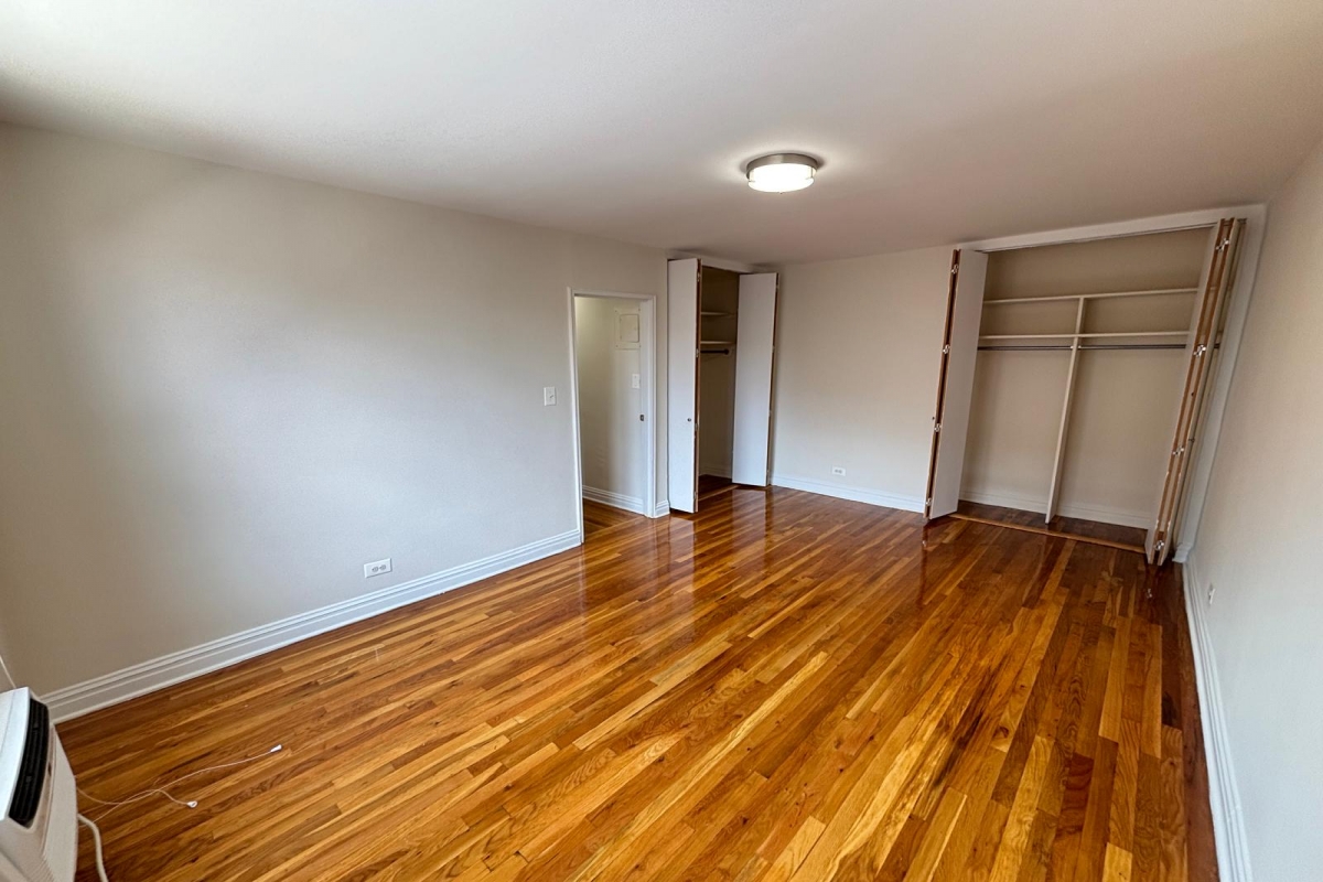 Apartment 67th Avenue  Queens, NY 11375, MLS-RD5368-7