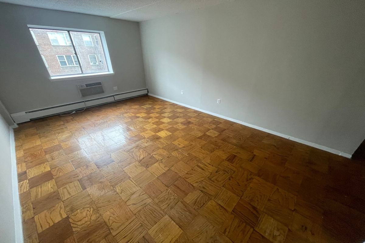 Apartment 98th Place  Queens, NY 11374, MLS-RD5370-6