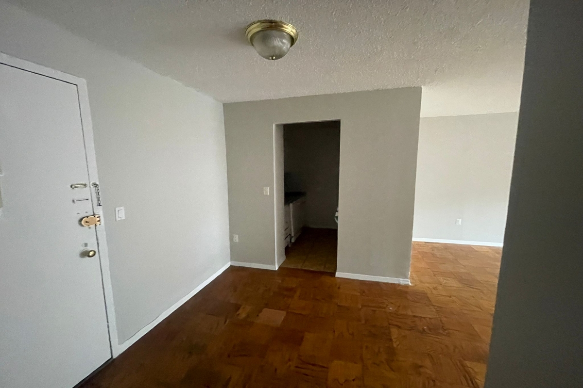 Apartment 98th Place  Queens, NY 11374, MLS-RD5370-9