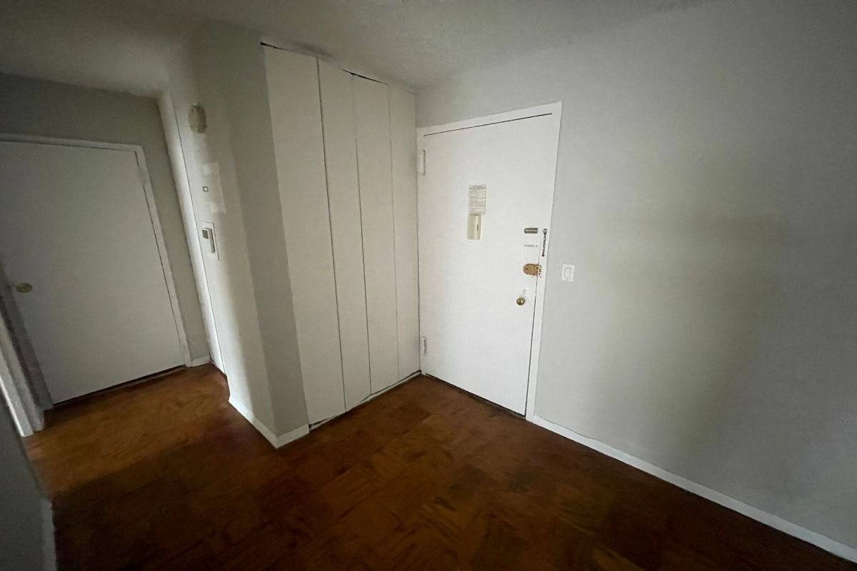 Apartment 98th Place  Queens, NY 11374, MLS-RD5370-13