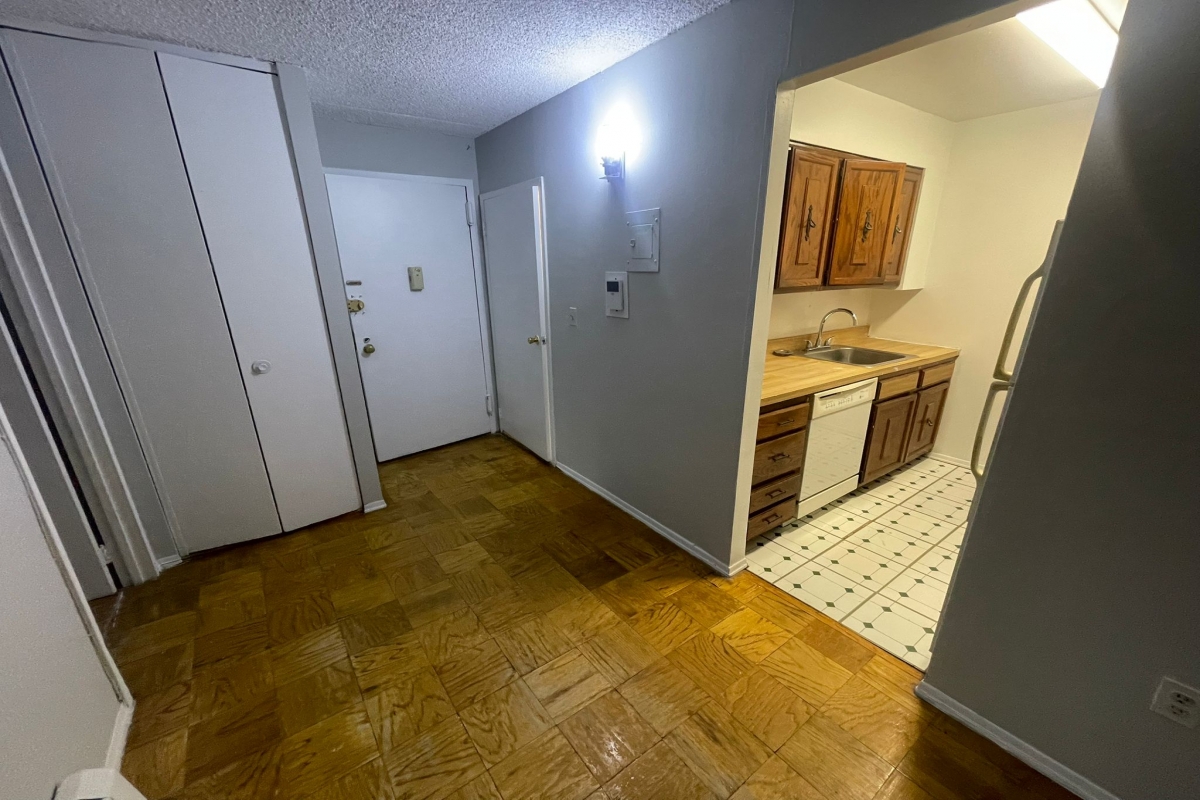 Apartment 98th Place  Queens, NY 11374, MLS-RD5373-3
