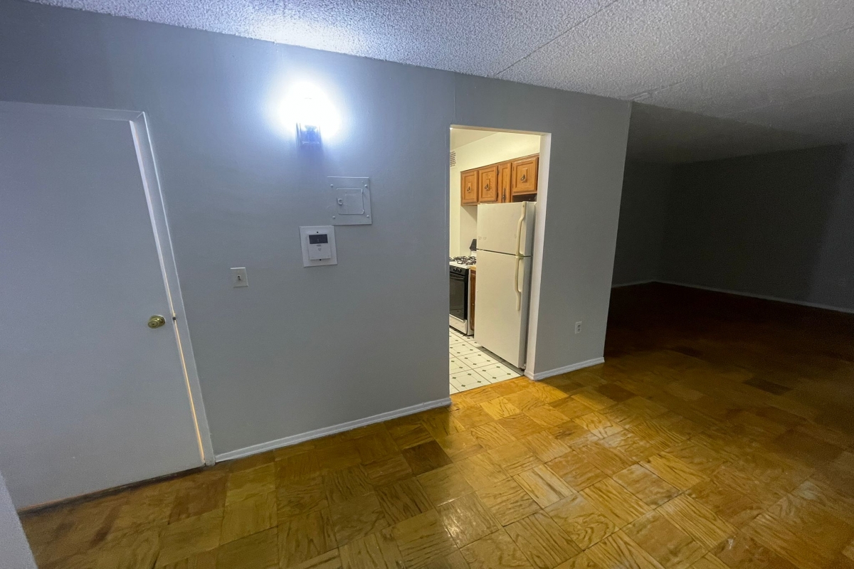 Apartment 98th Place  Queens, NY 11374, MLS-RD5373-12