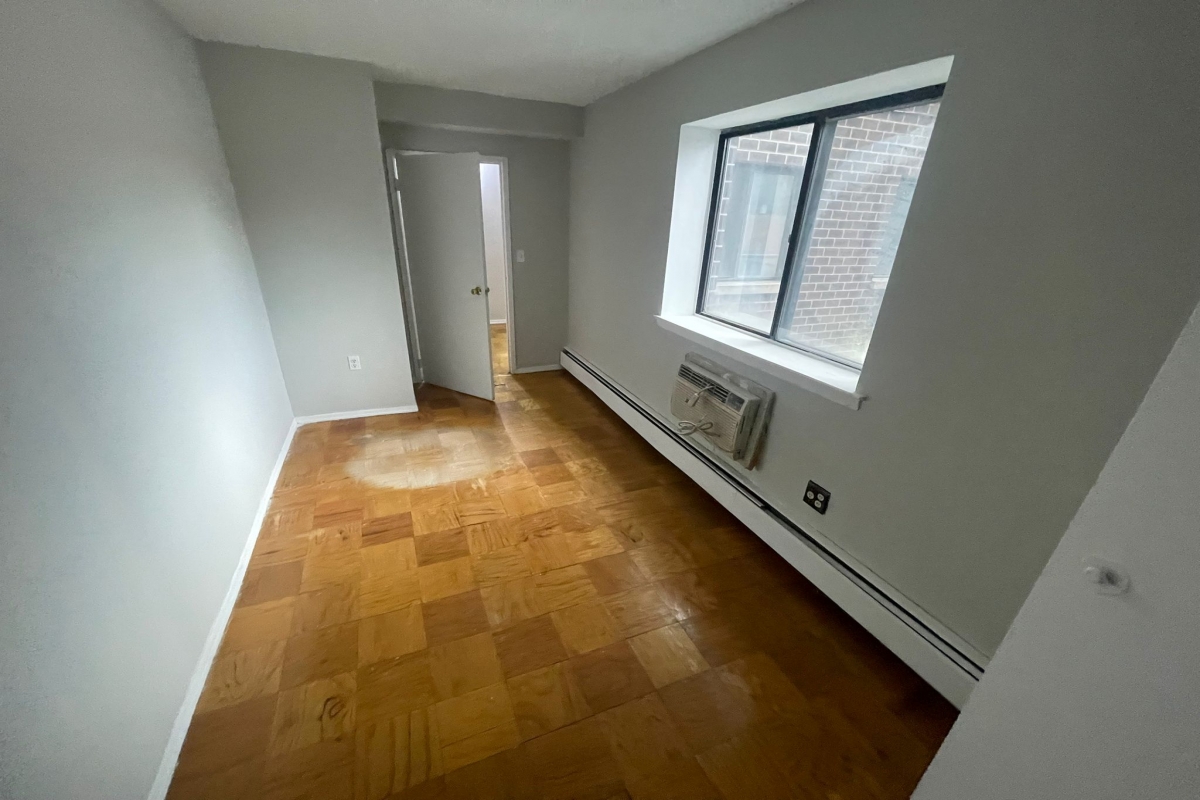 Apartment 98th Place  Queens, NY 11374, MLS-RD5373-10