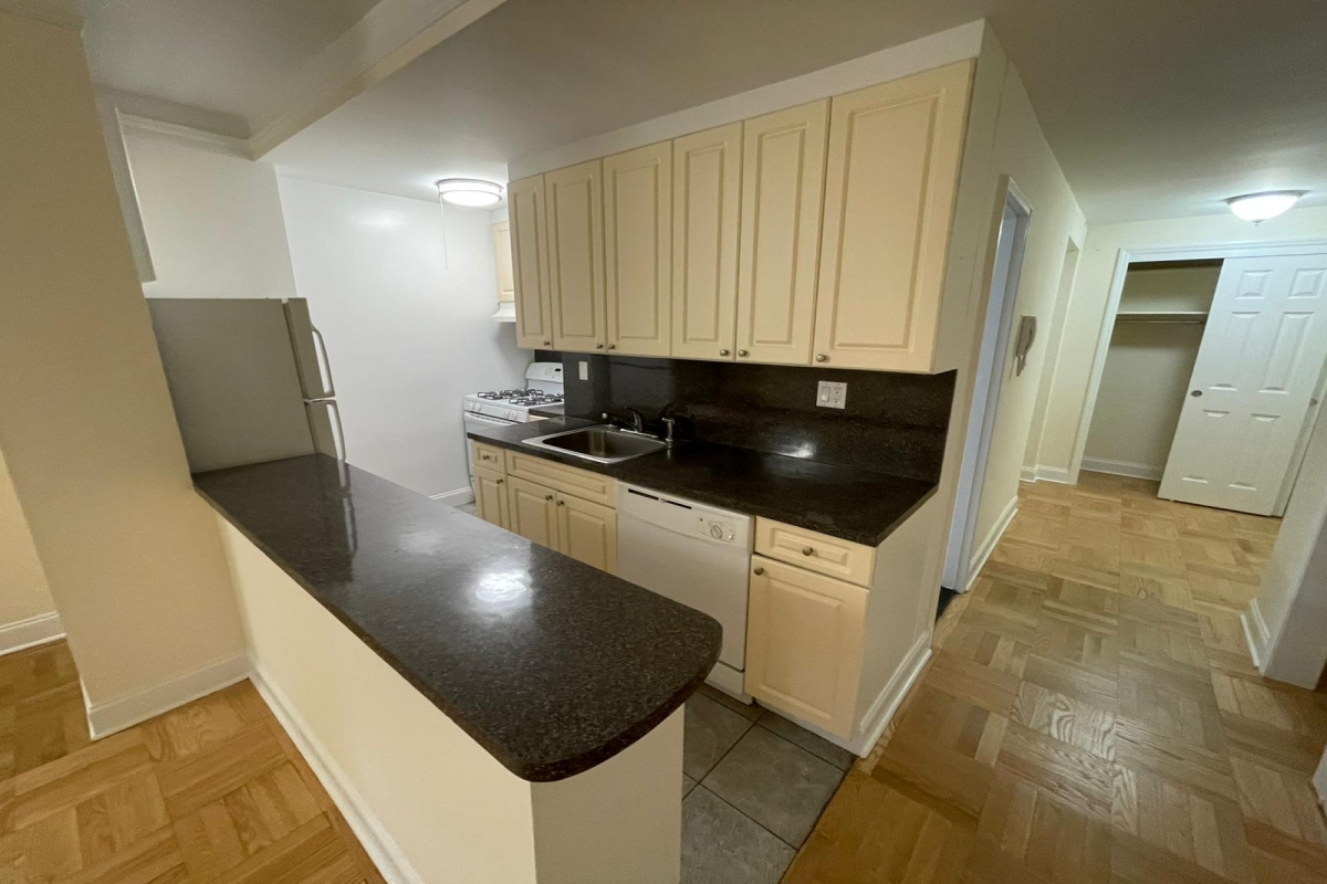 Apartment 150th Street Queens, NY 11367, MLS-RD5390-13