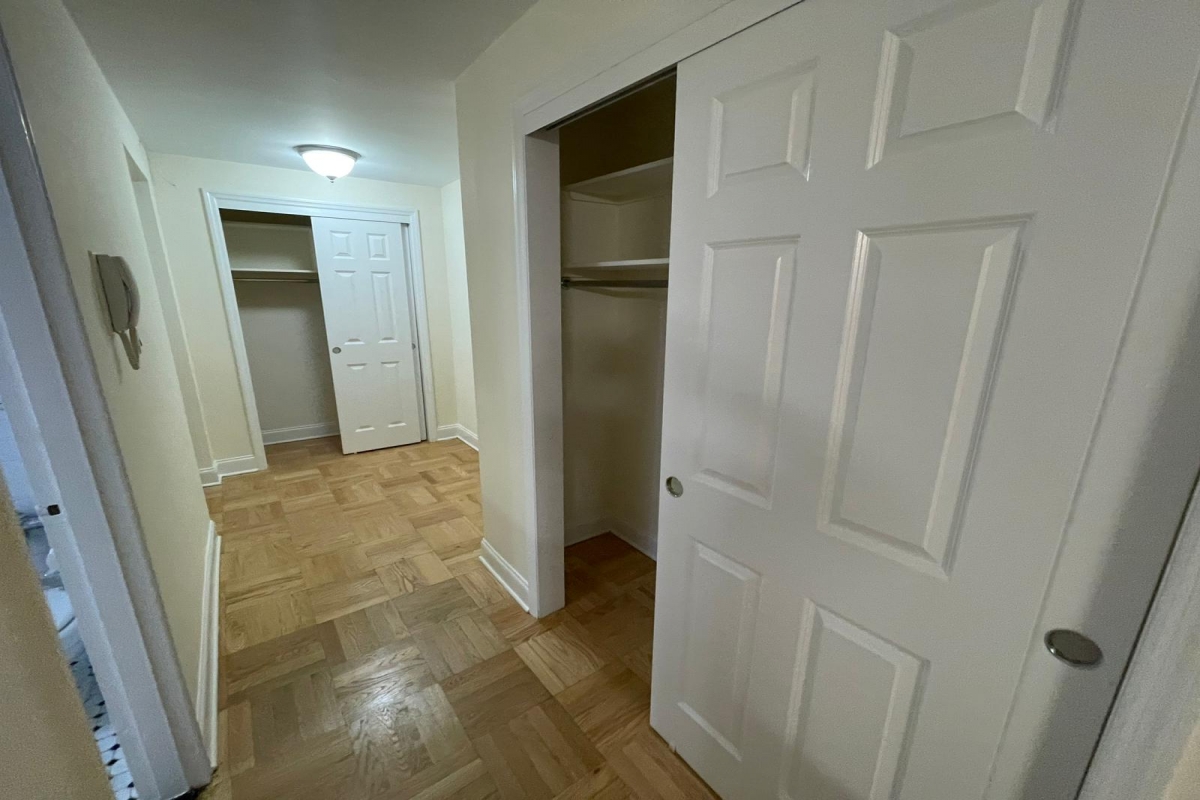 Apartment 150th Street Queens, NY 11367, MLS-RD5390-14