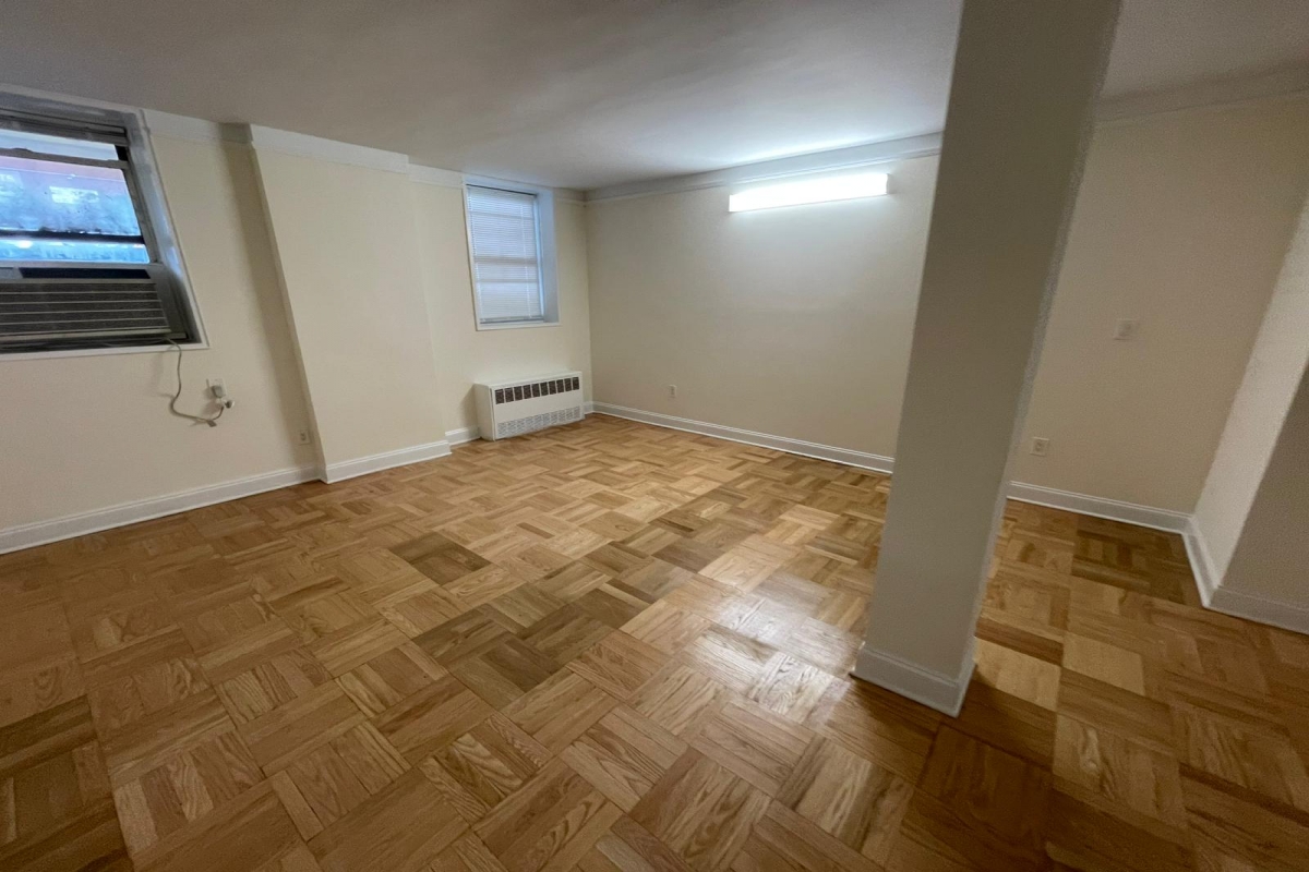 Apartment 150th Street Queens, NY 11367, MLS-RD5390-18